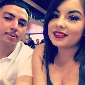 Meet your Posher, Yesenia